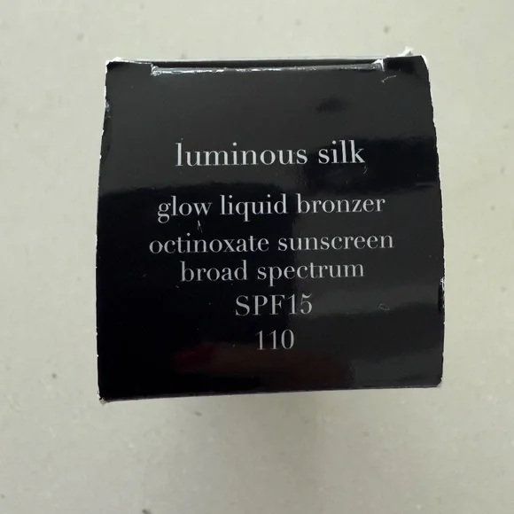 LUMINOUS SILK GLOW LIQUID BRONZER - Picture 5 of 7